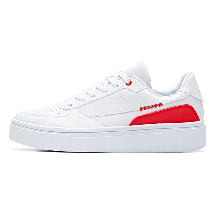 China Hot Selling Sport Sneakers Fashion Lace-Up White Skateboard Sneaker Women Men Casual Shoes